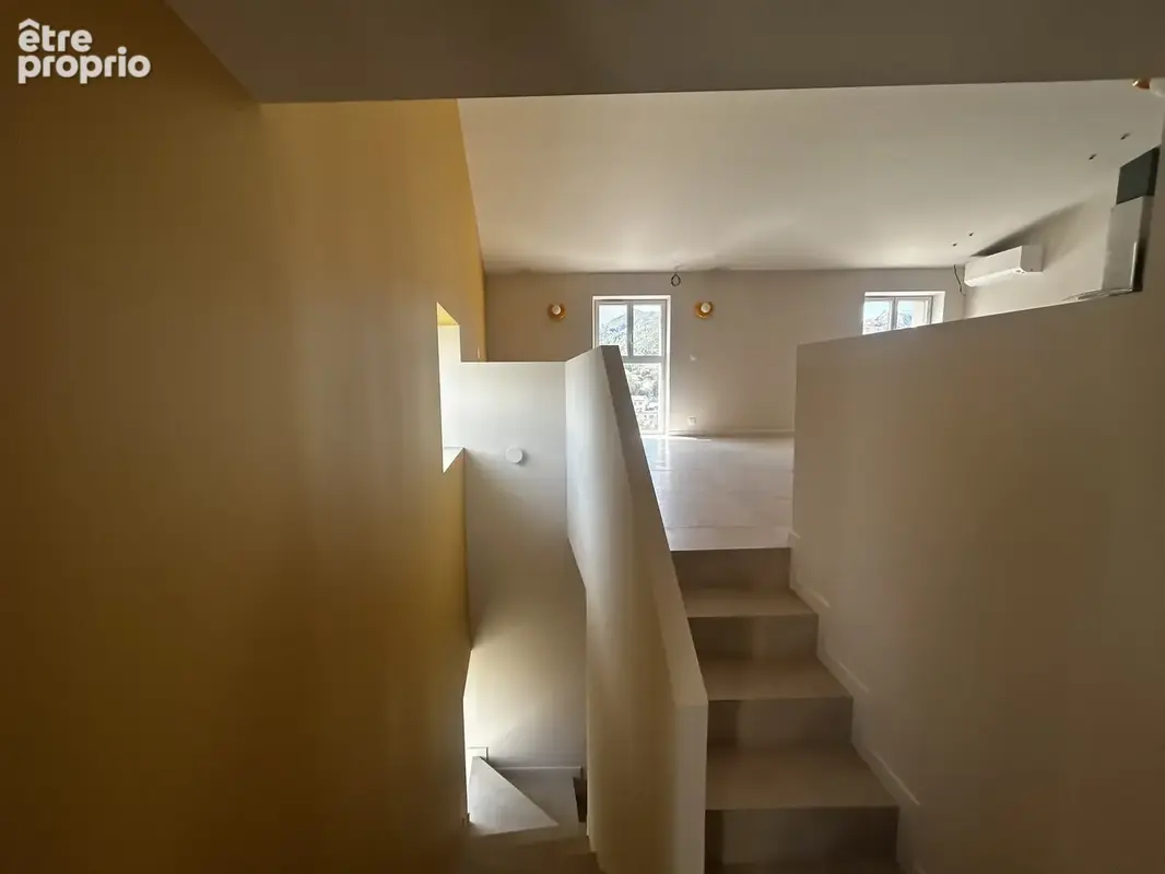 Triplex 73 m2 avec terasse de 10m2 et place de stationnement - photo 9
