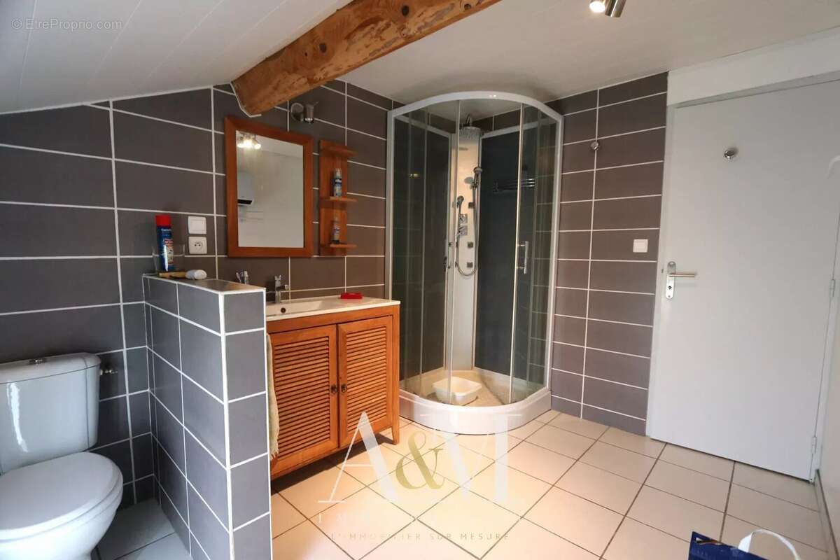 Maison à POUSSAN