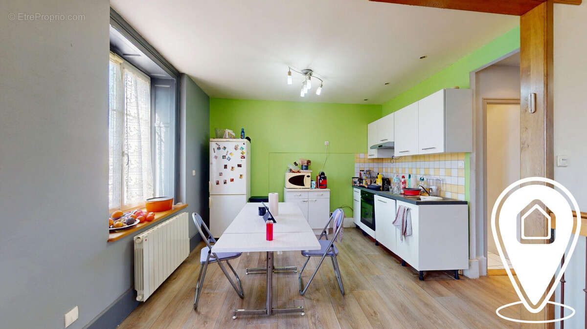 Appartement à MIRECOURT