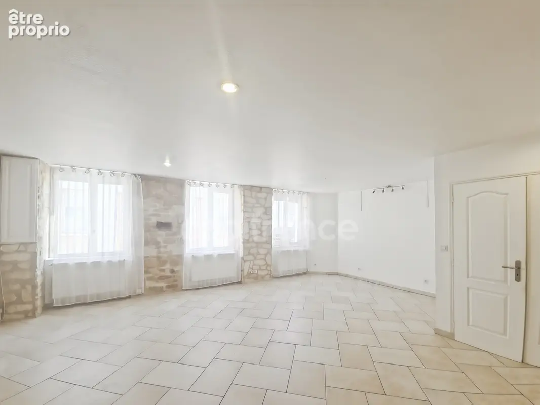 Appartement à vendre 5 pièces CHALON SUR SAONE (71) - photo 5