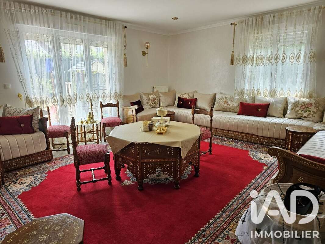 Maison 141 m² à Guichainville  - photo 3