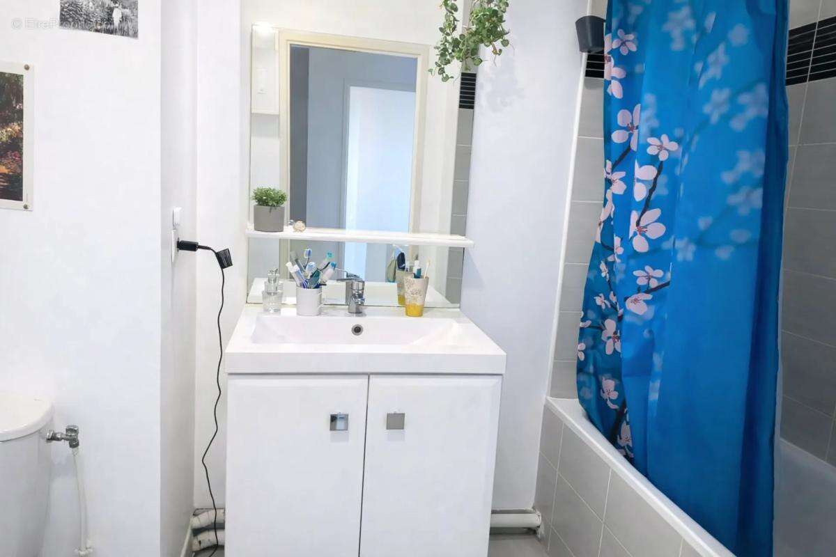 Appartement à FERRIERES-EN-BRIE