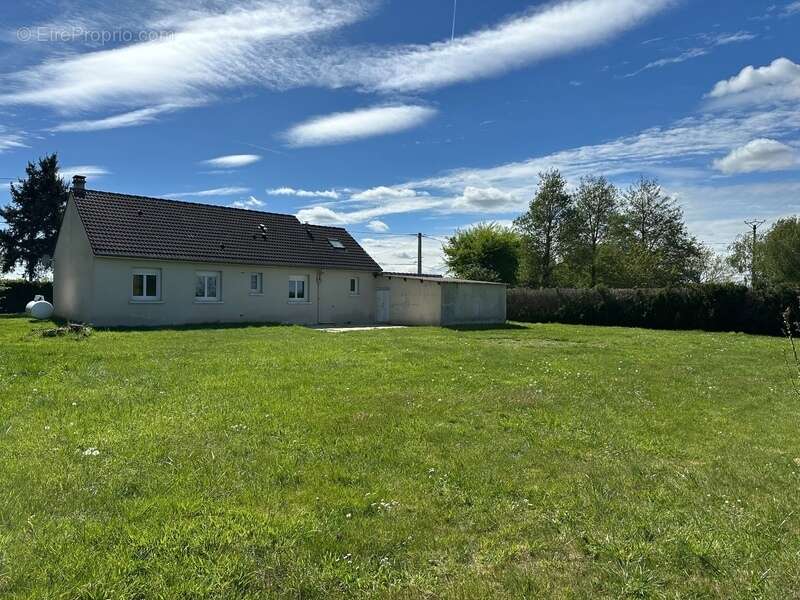 Maison à SAINT-GERVAIS-EN-BELIN