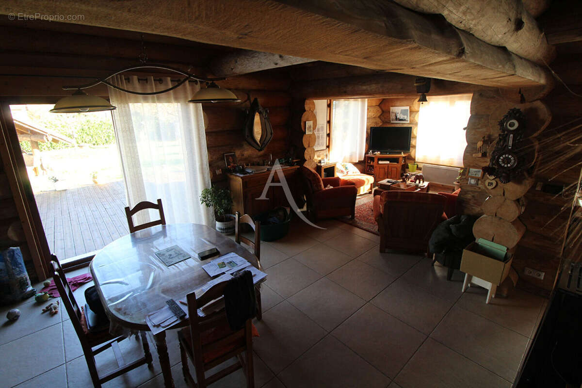 Maison à MONT-PRES-CHAMBORD