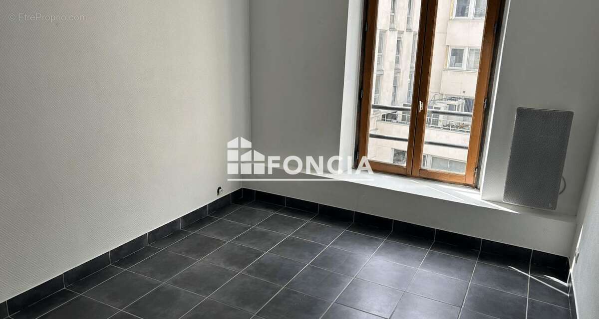 Appartement à PARIS-5E