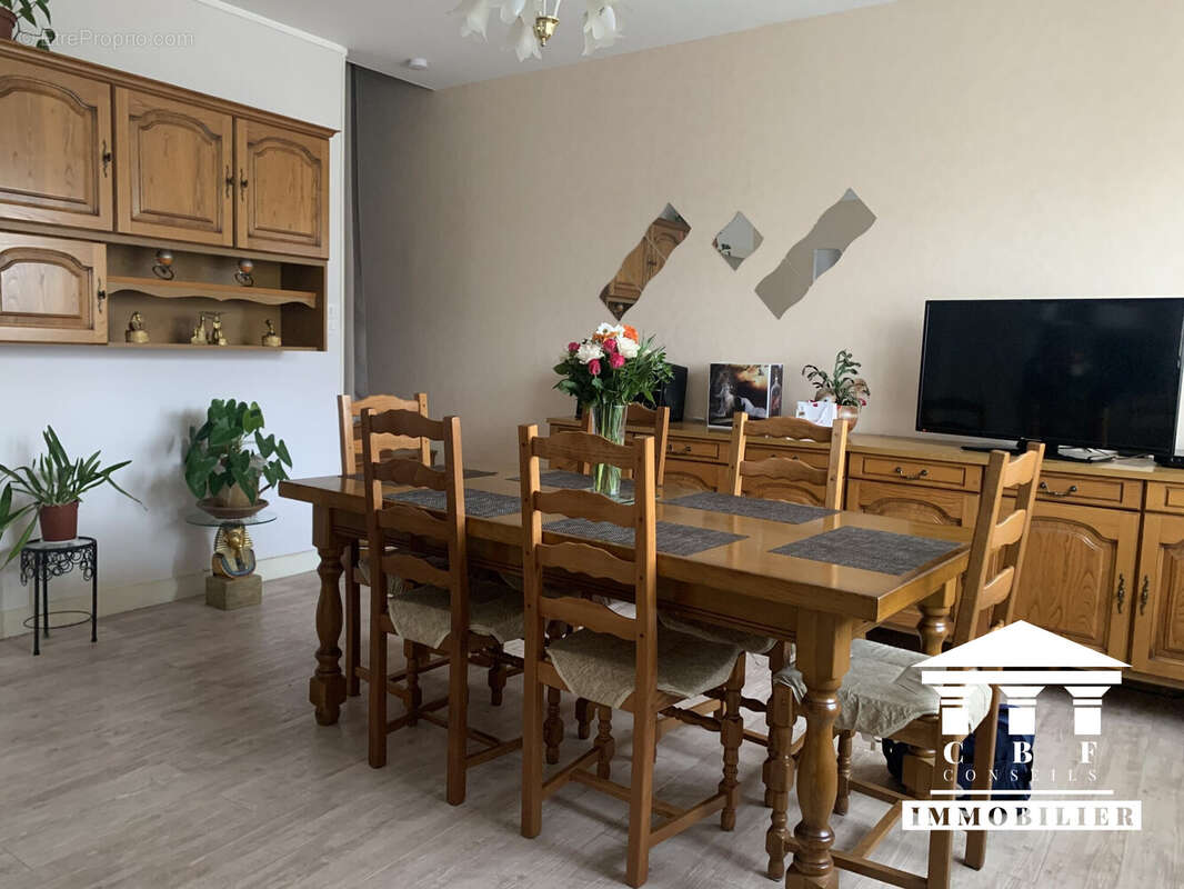 Maison à LE CREUSOT