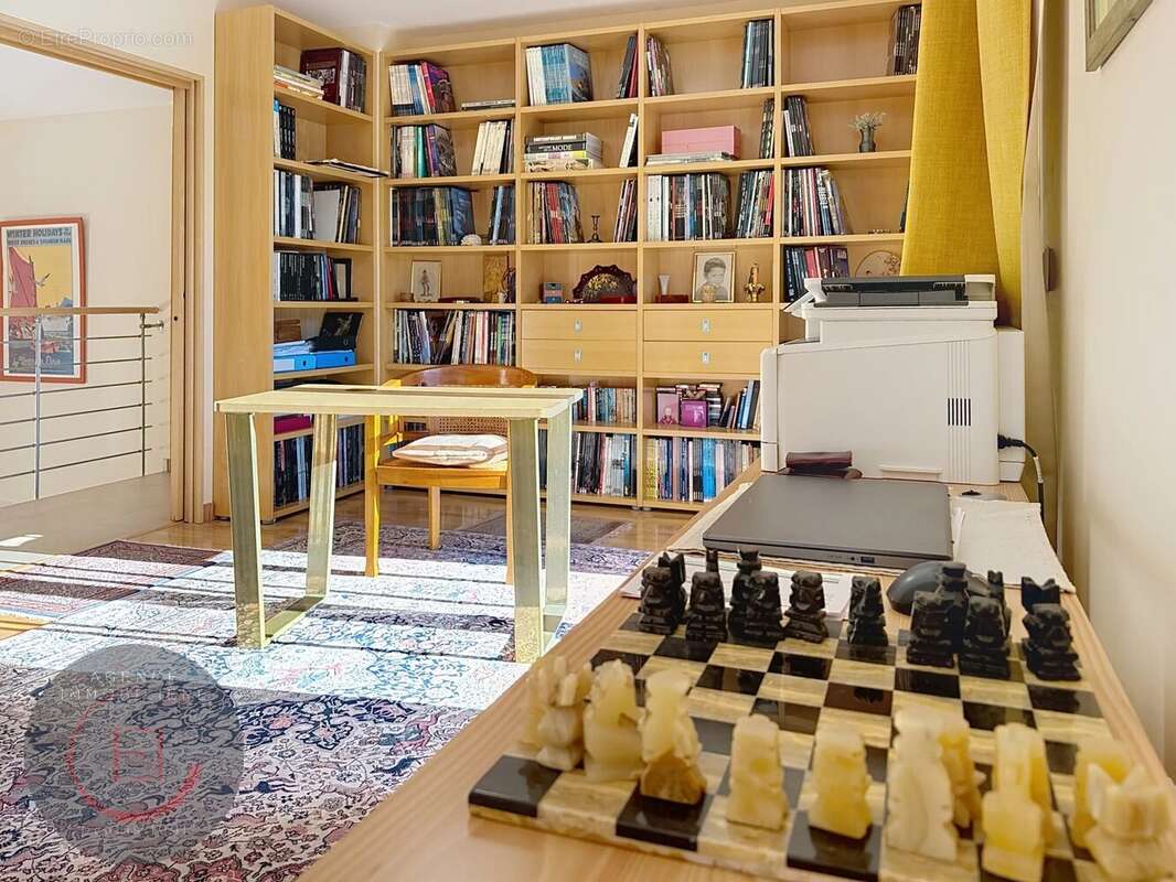 Maison à LES ADRETS-DE-L'ESTEREL