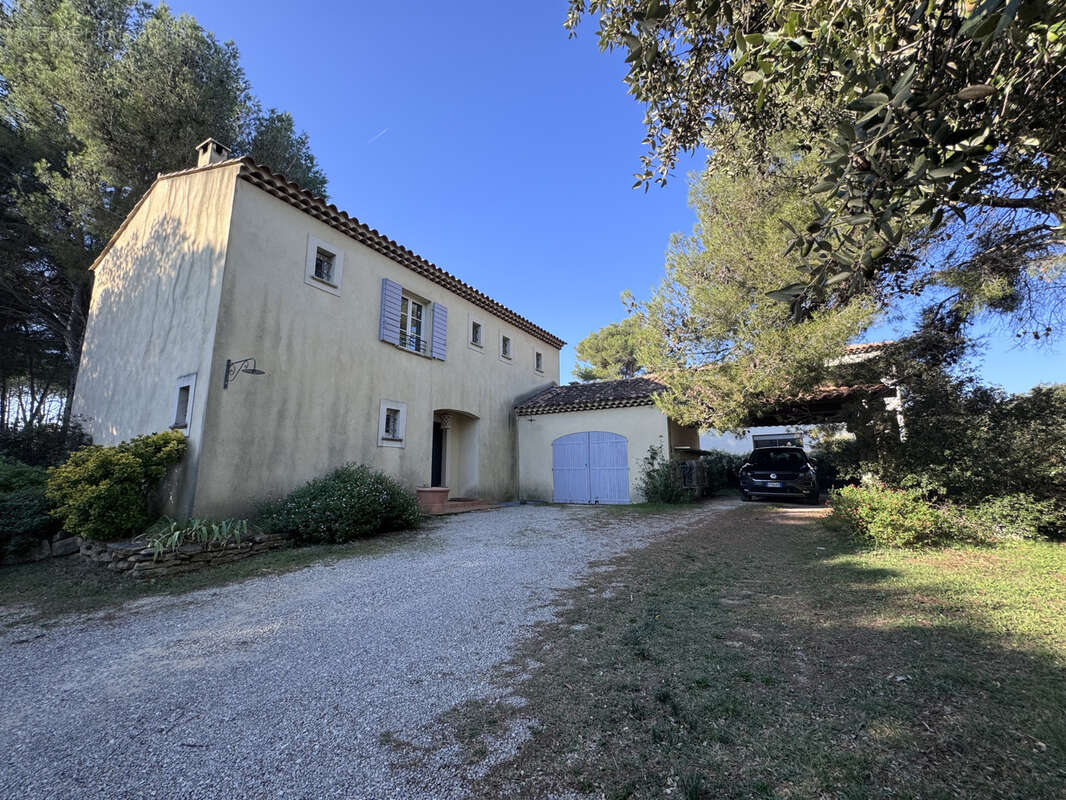 Maison à CORNILLON-CONFOUX