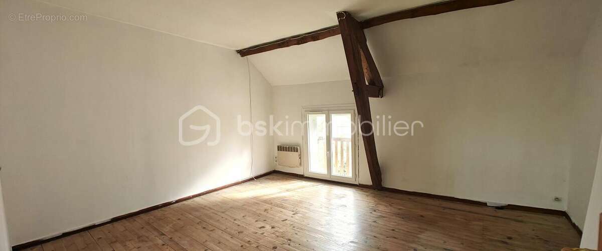 Maison à LONGUEVILLE