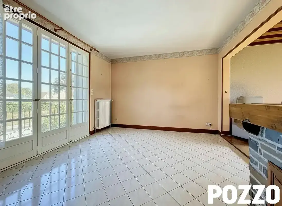 A vendre.  centre bourg tessy-bocage. maison avec vie de plain-pied. - photo 4