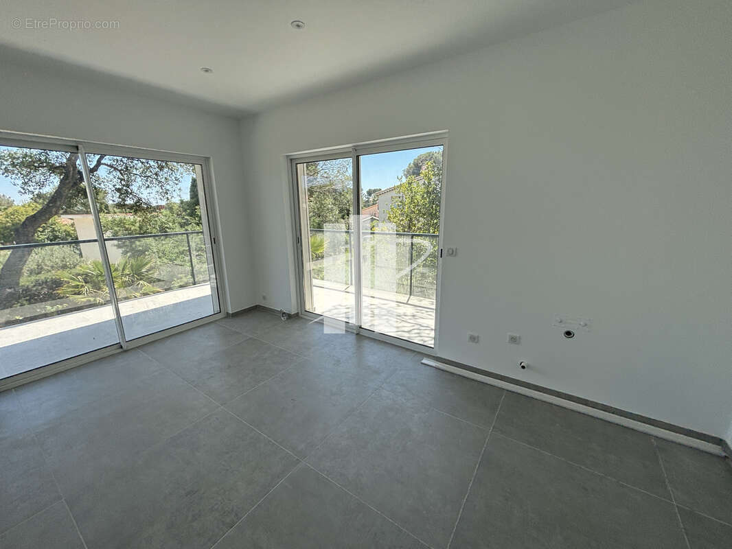 Appartement à SAINT-RAPHAEL