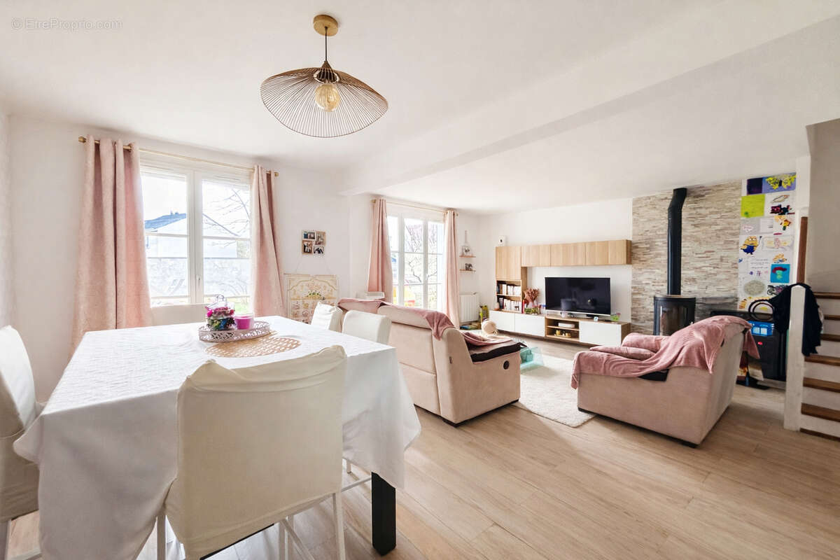 Maison à SAINT-LEU-LA-FORET