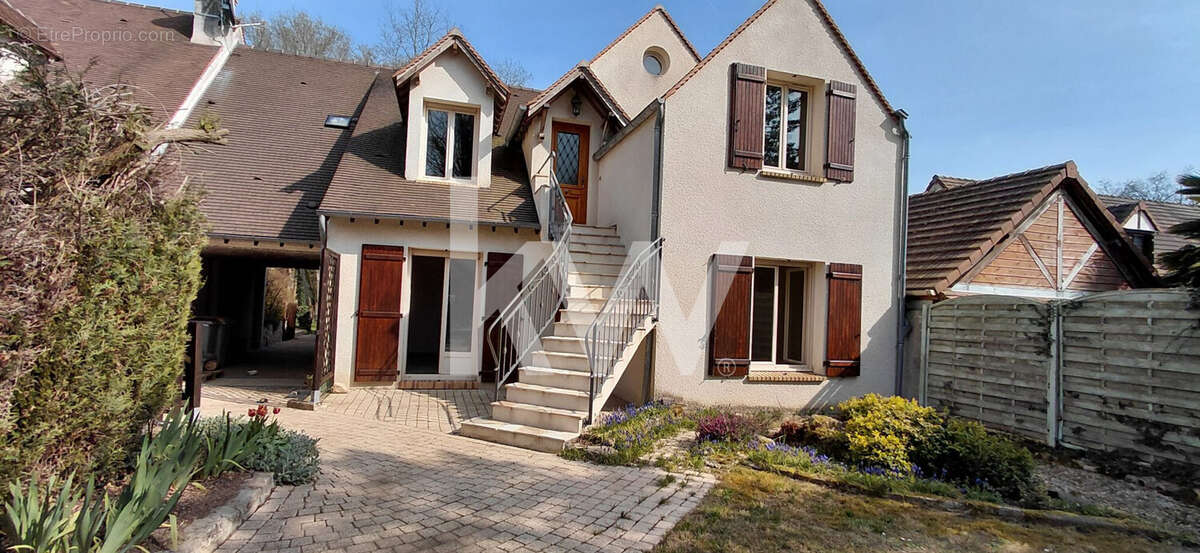 Maison à MOIGNY-SUR-ECOLE