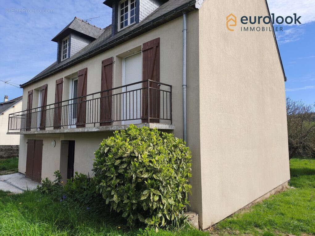 Maison à MALESTROIT