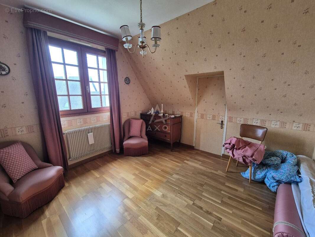 Maison à BRETTEVILLE-SUR-ODON
