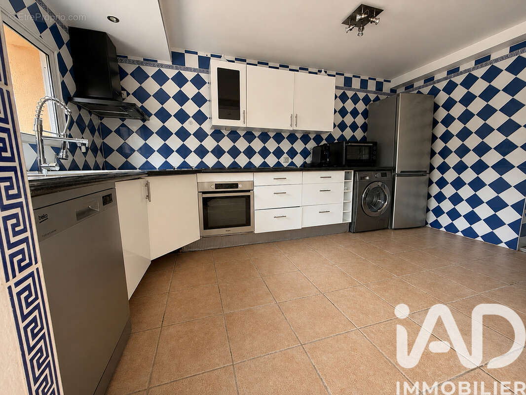 Maison 137 m² à Cormeilles-En-Parisis  - photo 2