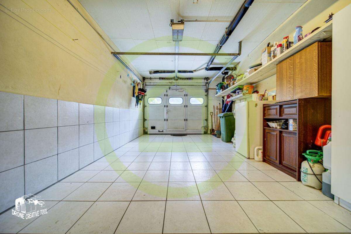 Maison à LAMORVILLE