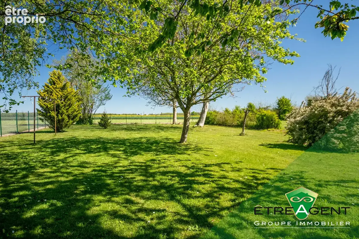 Maison LE FIDELAIRE - 145 m² - 3 chambres - photo 4