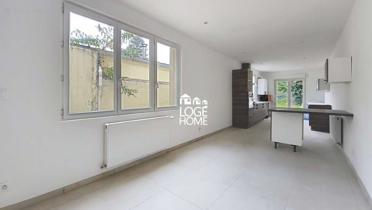 Espace salle à manger - Maison à HENIN-BEAUMONT