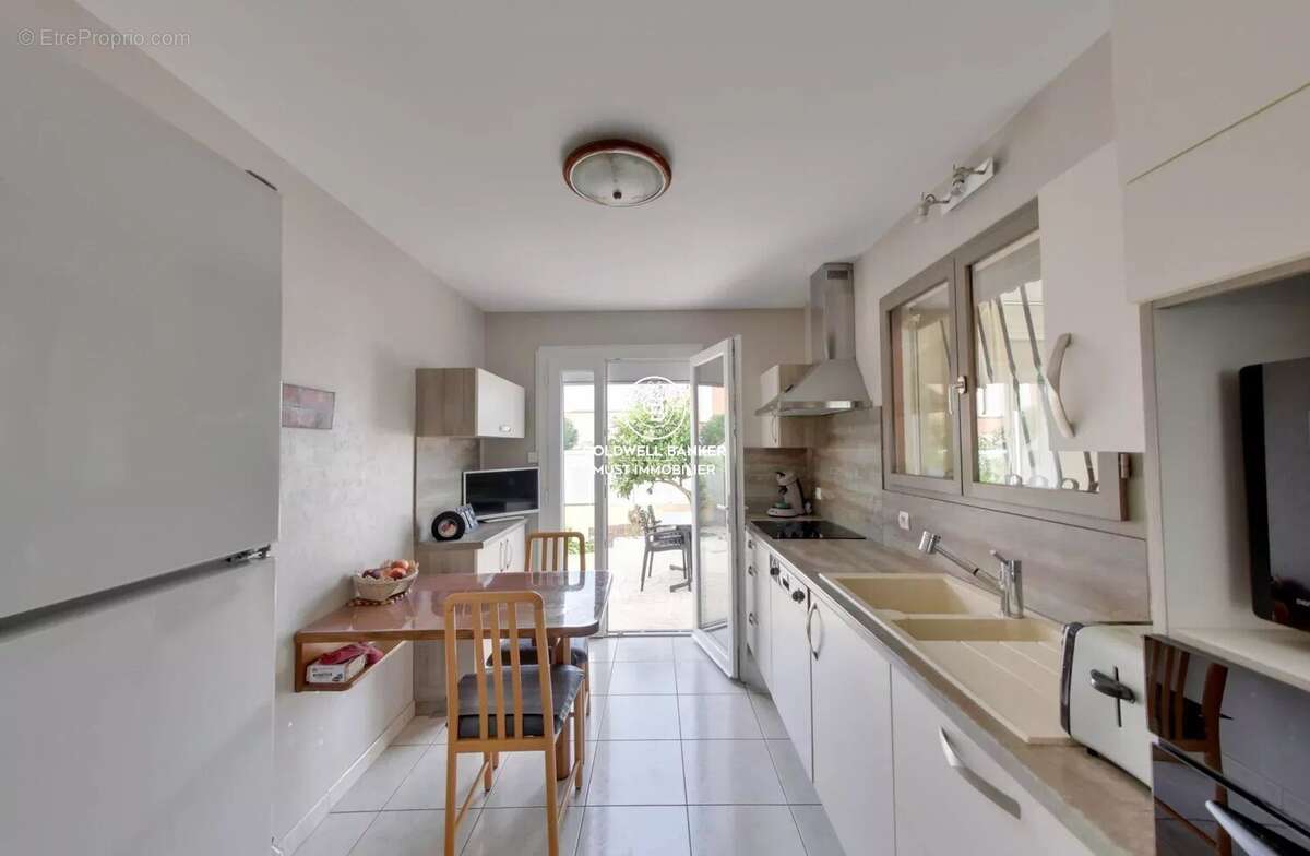 Maison à TORREILLES