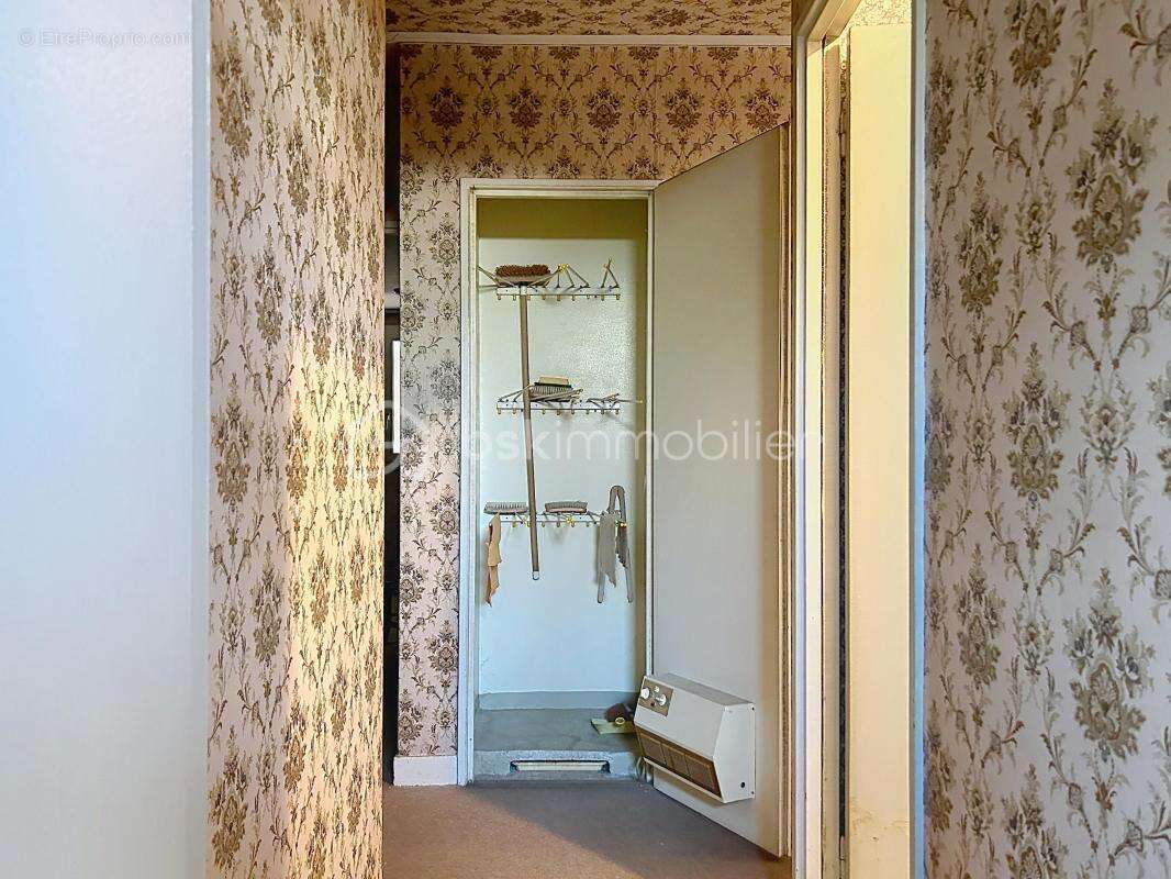 F3 de 69,23 m² avec box et cave – Une véritable opportunité - photo 20