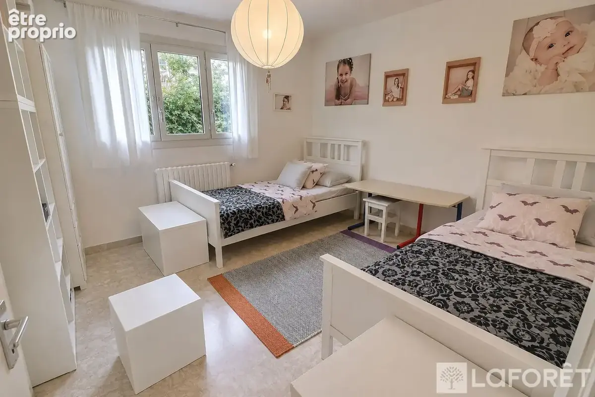 Hyères - Quartier recherché proche de la gare, Maison divisée en deux appartements - photo 9