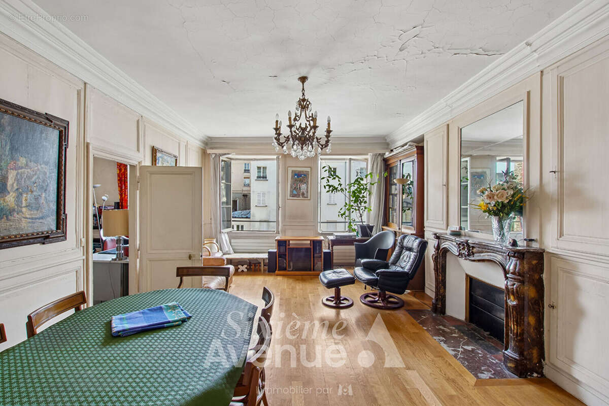Appartement à PARIS-4E