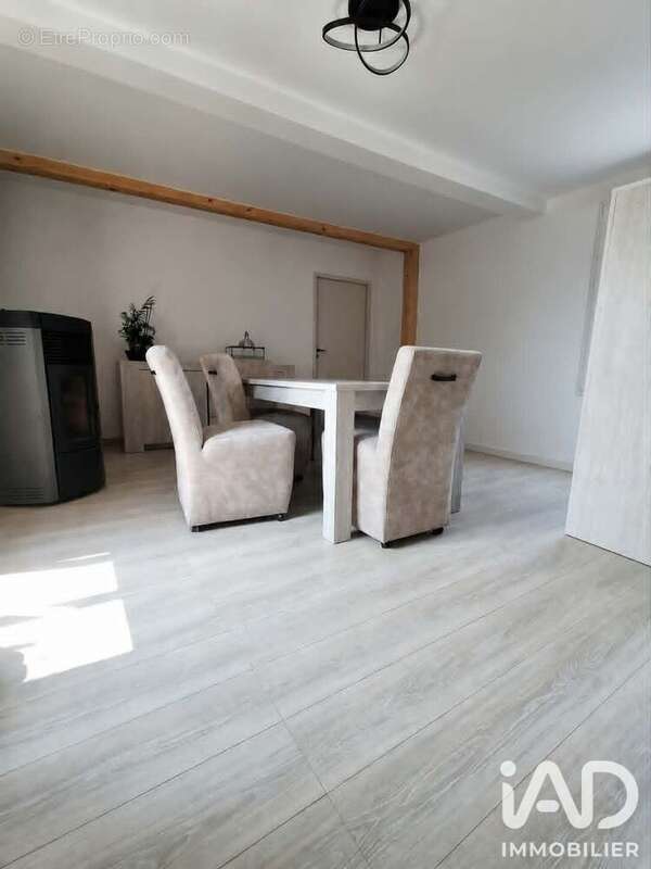 Maison 109 m² à Conde-Folie  - photo 2