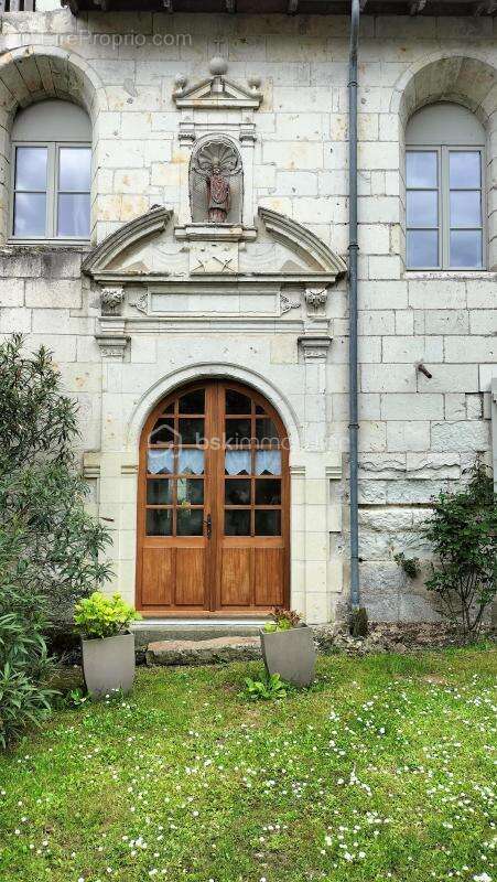 Maison à CHENEHUTTE-TREVES-CUNAULT