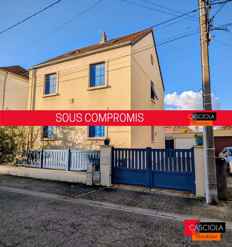 Maison à MONTIGNY-LES-METZ