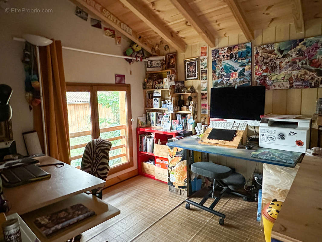 Photo 7 - Maison à SAINT-JULIEN-EN-BORN