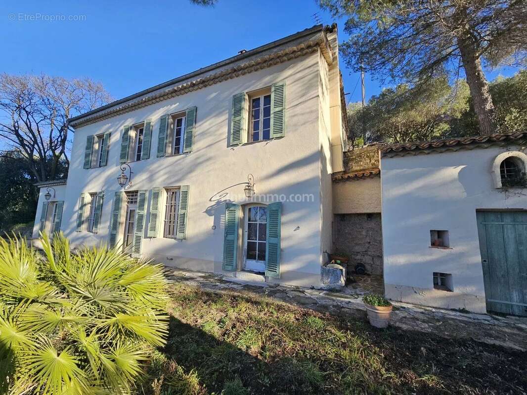 Maison à DRAGUIGNAN