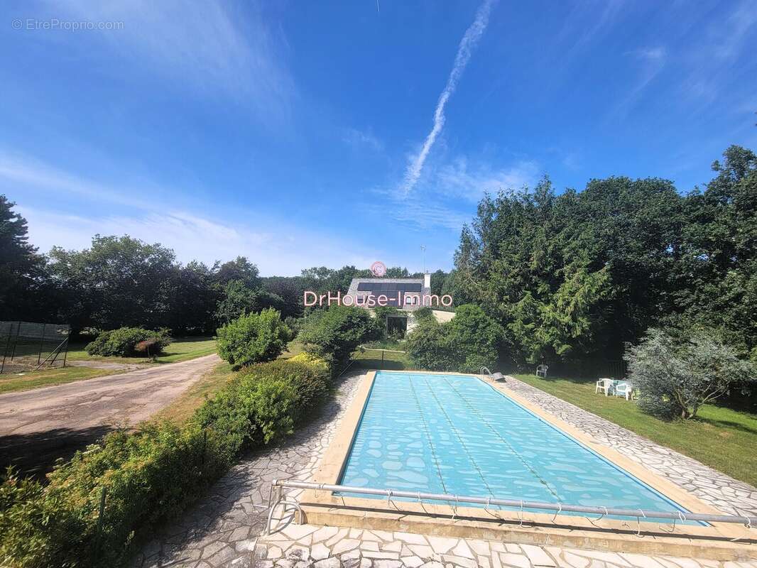 Maison à ROZ-SUR-COUESNON