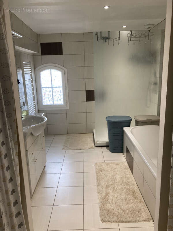 Maison à SAINT-AULAYE