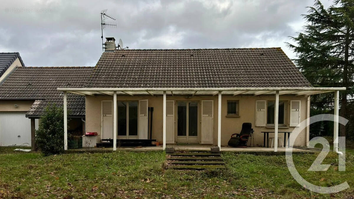 Maison à LA COUTURE-BOUSSEY