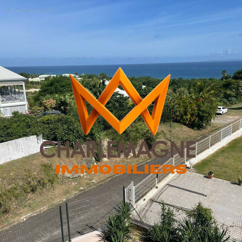 Appartement à LE GOSIER