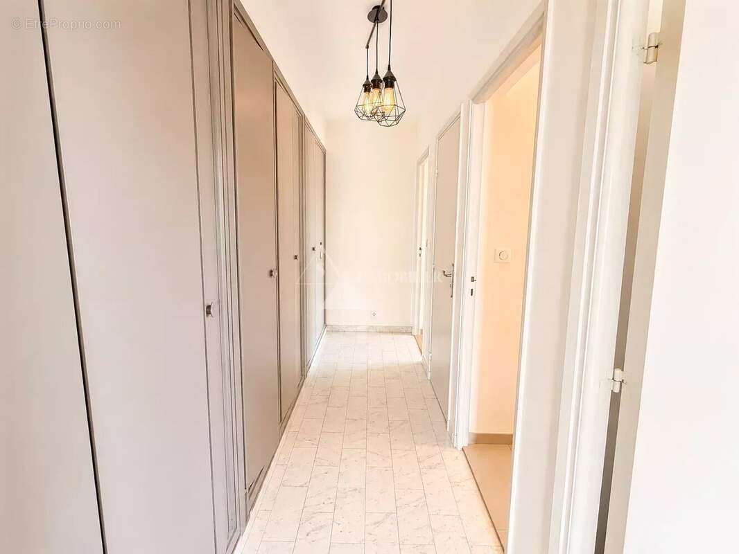 Appartement T3 de 90 m² et 29 m2 de terrasse- Vue mer panoramique - photo 13