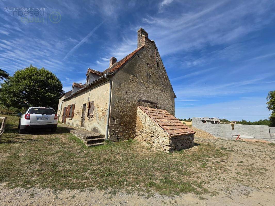 Maison à CHASSIGNOLLES
