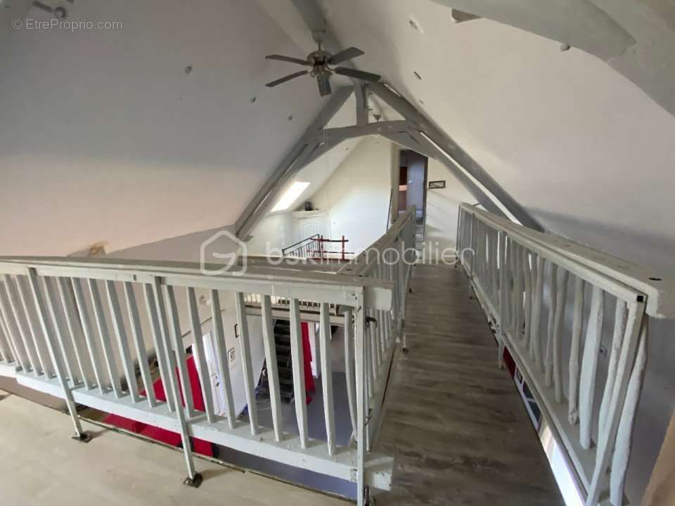 Maison à SAINT-MARTIN-DES-CHAMPS