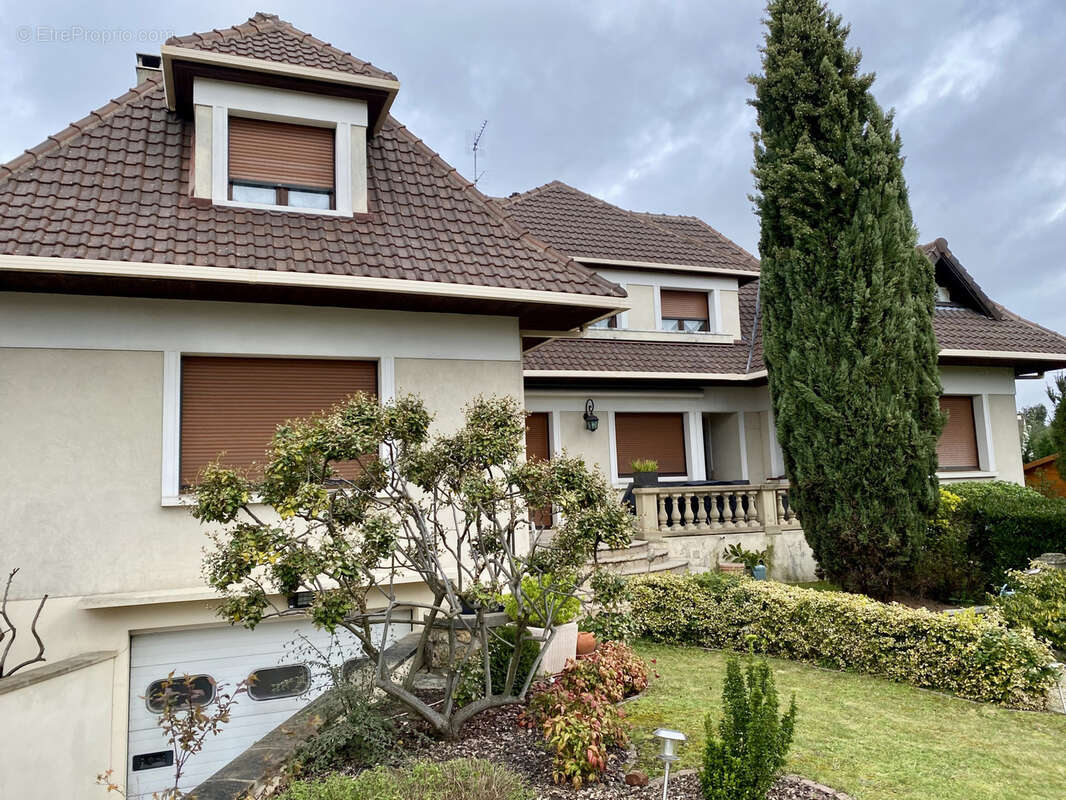 GAGNY - Maison familiale - photo 2