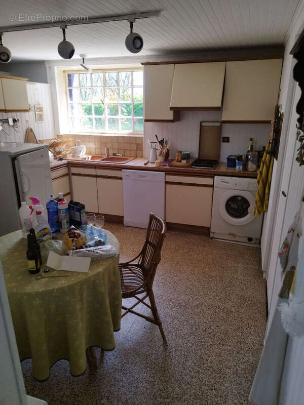 Maison 180 m² à Villieu-Loyes-Mollon  - photo 17