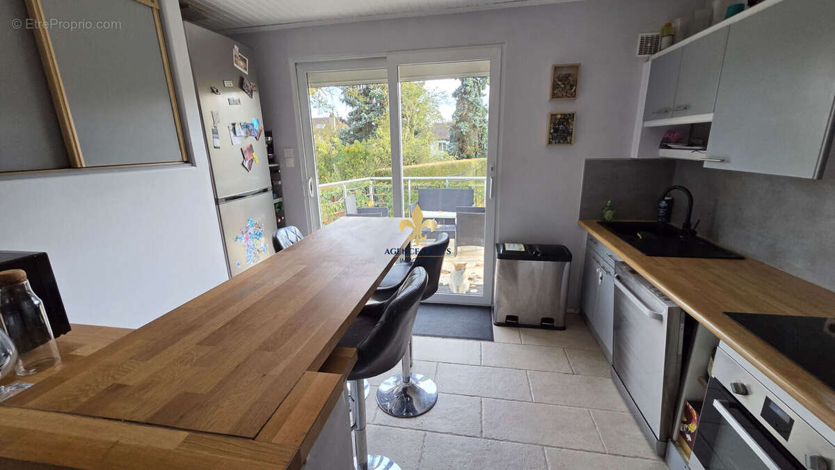 Maison à VILLERS-SOUS-SAINT-LEU