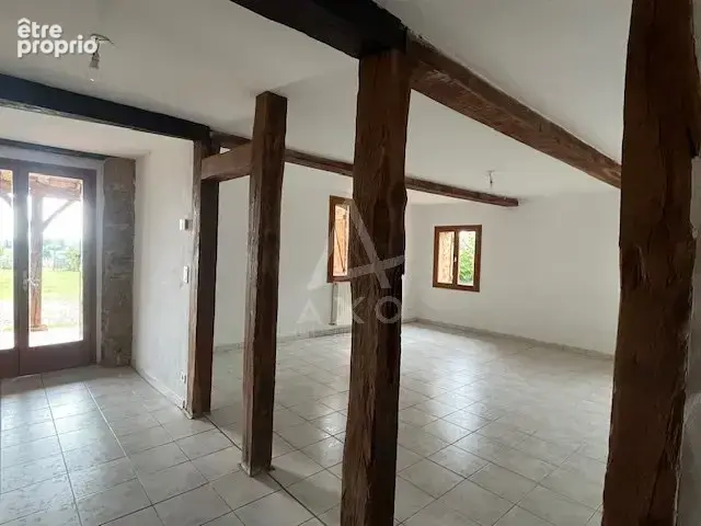 Maison en pierre et à colombages de 130 m² sur 1500 m² de terrain - photo 5