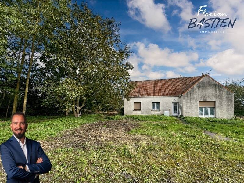 Propriété avec maison plain pied et bâtiment de 750m² sur un terrain de plus de 3 hectares - photo 3