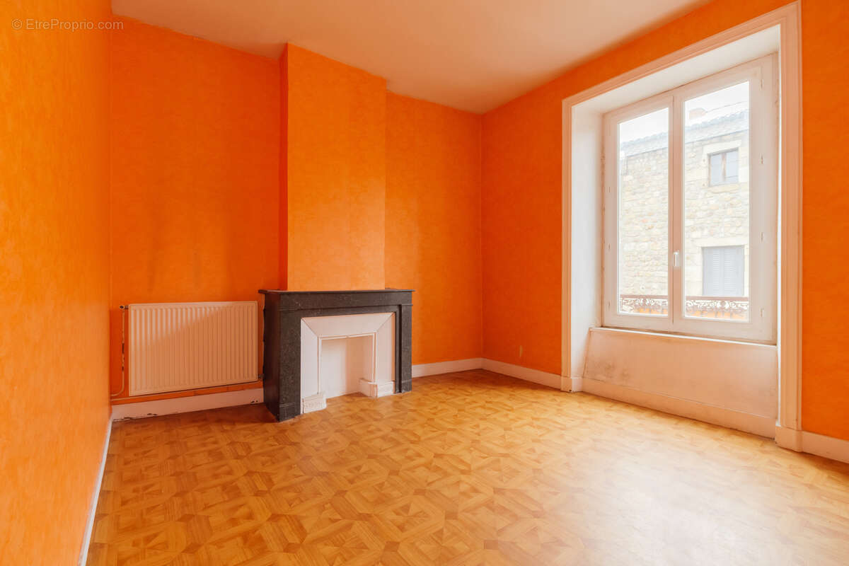 Appartement à USSON-EN-FOREZ