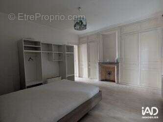 Photo 8 - Commerce à LYS-LEZ-LANNOY