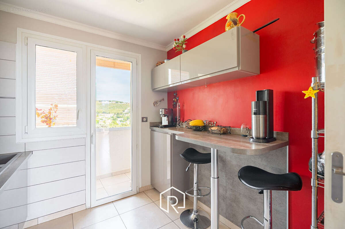 Appartement à MARSEILLE-15E