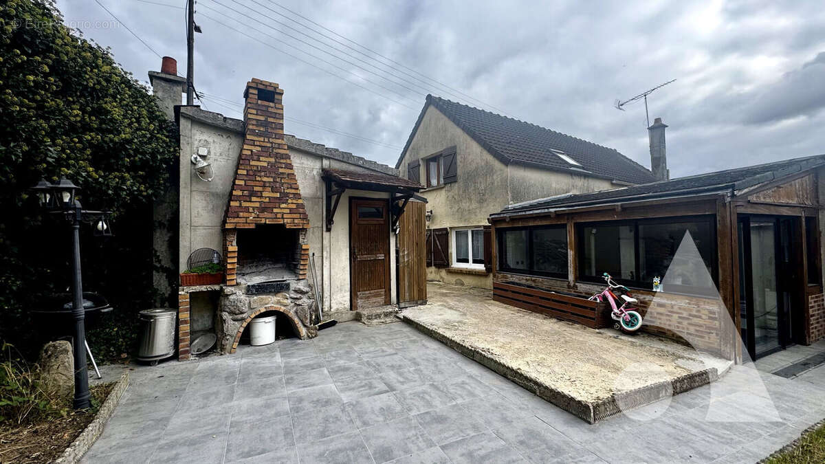 Maison à ACY-EN-MULTIEN