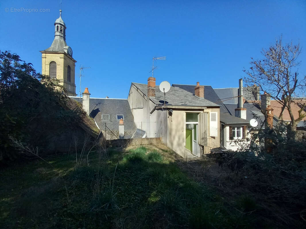 Appartement à DECIZE