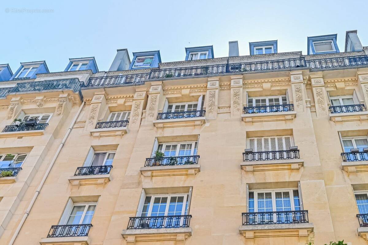 Appartement à PARIS-12E